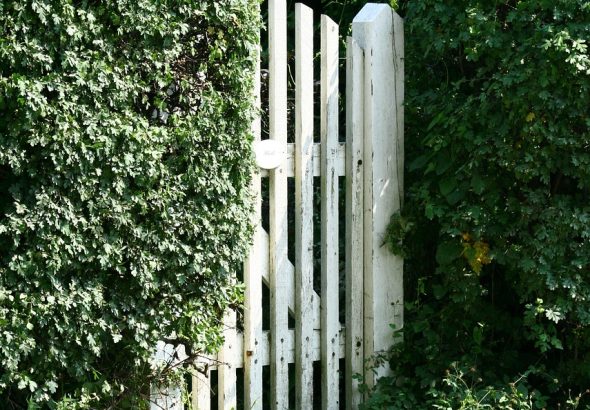 garden gate, holiday house, vacation